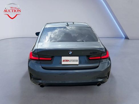 Used 2020 BMW 330i Sedan w/ Driving Assistance Package image 4