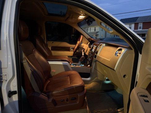 Used 2013 Ford F150 King Ranch w/ King Ranch Chrome Pkg image 14