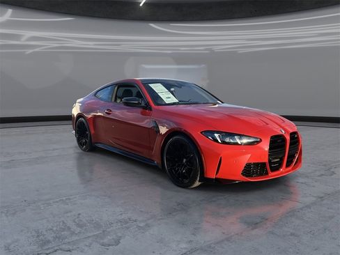 Used 2025 BMW M4 xDrive Competition w/ Executive Package image 2