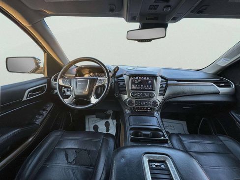 Used 2018 GMC Yukon XL Denali w/ Denali Ultimate Package AWD/4WD image 20