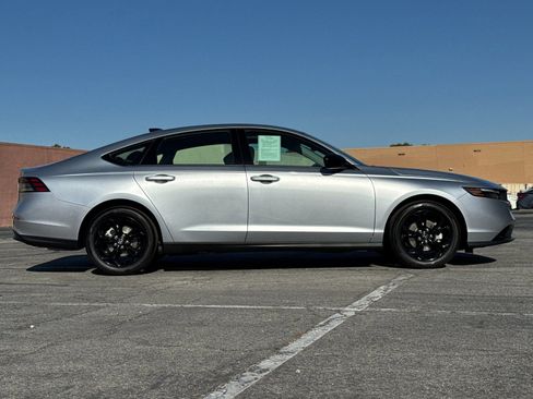 Used 2025 Honda Accord SE image 3