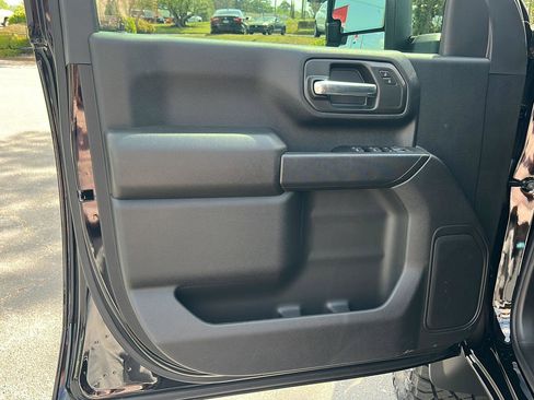 New 2026 Chevrolet Silverado 2500 Custom w/ Custom Value Package AWD/4WD image 16
