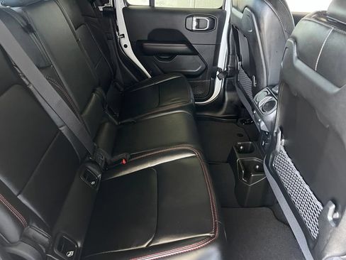New 2026 Jeep Gladiator Rubicon AWD/4WD image 12