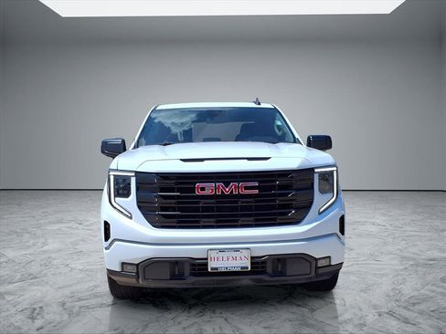 Used 2024 GMC Sierra 1500 Elevation image 2
