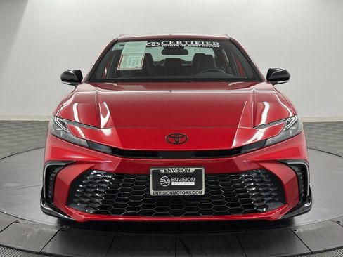 Used 2026 Toyota Camry Hybrid FWD image 6
