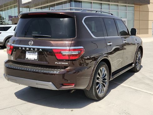 Used 2021 Nissan Armada Platinum w/ Captain's Chairs Package image 4