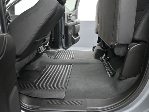 Used 2024 Chevrolet Silverado 1500 Custom w/ Rally Edition image 18