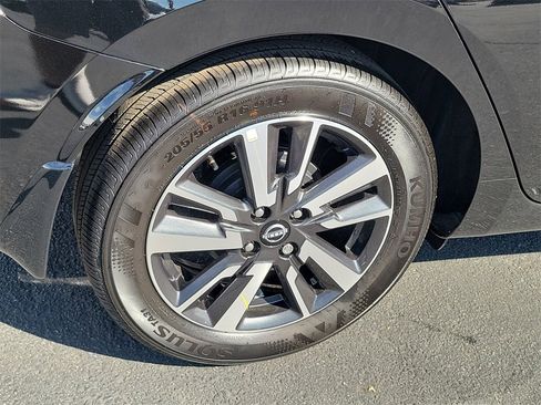 New 2025 Nissan Versa SV w/ Trunk Package image 3