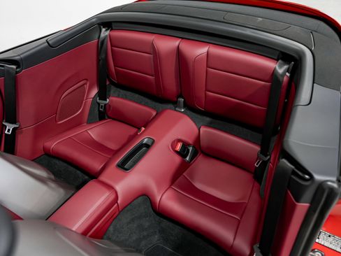 Used 2018 Porsche 911 Carrera GTS image 24