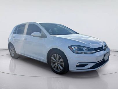 Used 2018 Volkswagen Golf SE