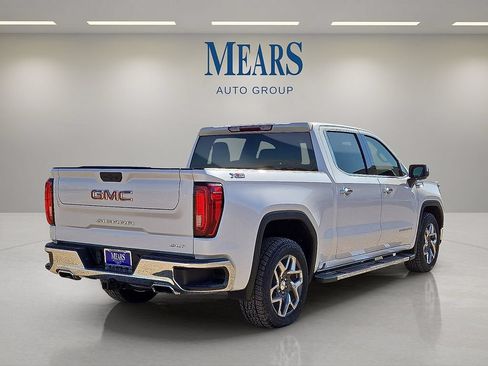 Used 2023 GMC Sierra 1500 SLT w/ SLT Premium Package AWD/4WD image 5