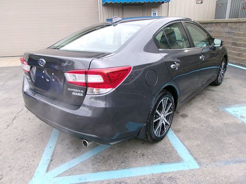 Used 2019 Subaru Impreza 2.0i Limited w/ Popular Package #1 AWD/4WD image 6