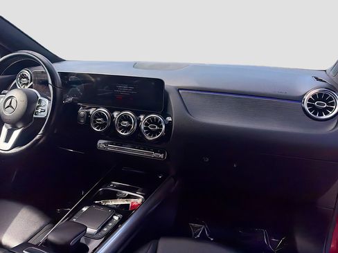 Used 2021 Mercedes-Benz GLA 250 image 30