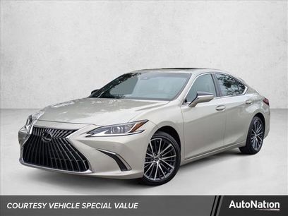 Used 2025 Lexus ES 350 w/ Premium Package