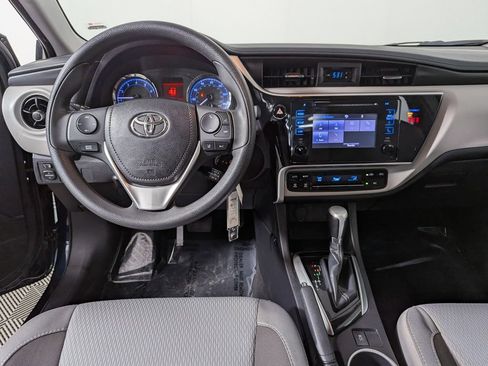 Used 2019 Toyota Corolla LE image 20