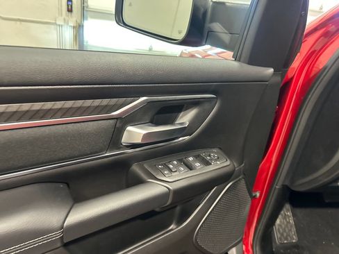 New 2026 RAM 1500 Big Horn AWD/4WD image 15
