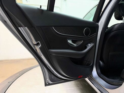 Used 2016 Mercedes-Benz C 300 Sport image 16