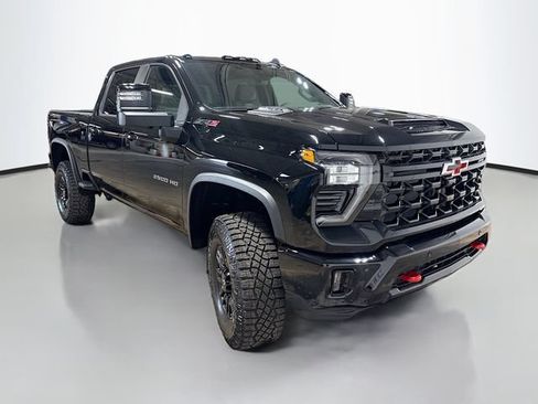 New 2026 Chevrolet Silverado 2500 ZR2 AWD/4WD image 5