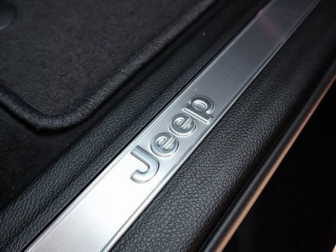 New 2025 Jeep Grand Cherokee Overland w/ Adv Protech Group III image 50