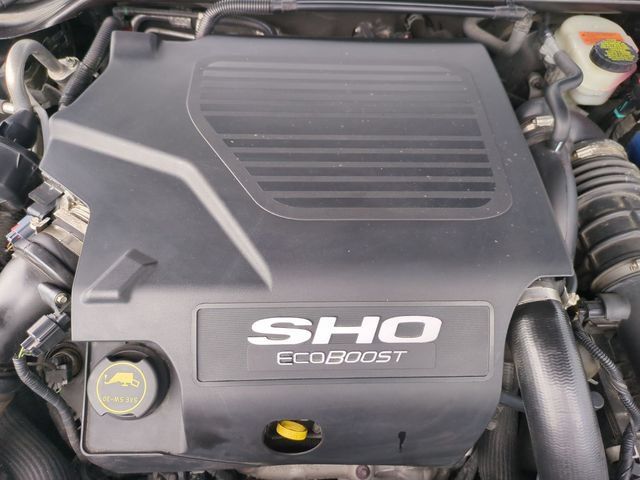 Used 2016 Ford Taurus SHO w/ Equipment Group 401A AWD/4WD image 20