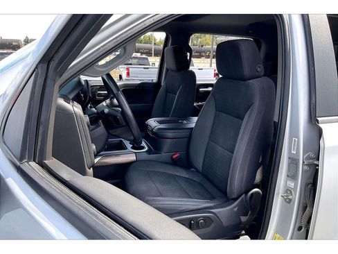 Used 2019 Chevrolet Silverado 1500 LT Trail Boss AWD/4WD image 26
