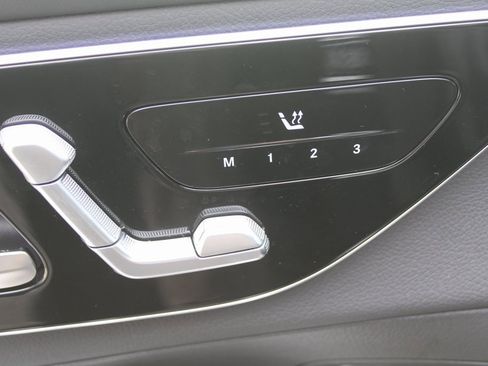 Certified 2024 Mercedes-Benz GLC 300 4MATIC image 23