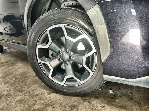 Used 2015 Subaru Crosstrek 2.0i Premium w/ Popular Package #2 image 12