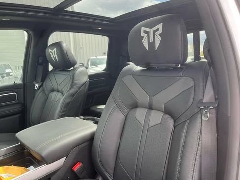 New 2025 RAM 1500 Big Horn AWD/4WD image 35