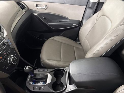 Used 2017 Hyundai Santa Fe Sport w/ Cargo Package FWD image 19