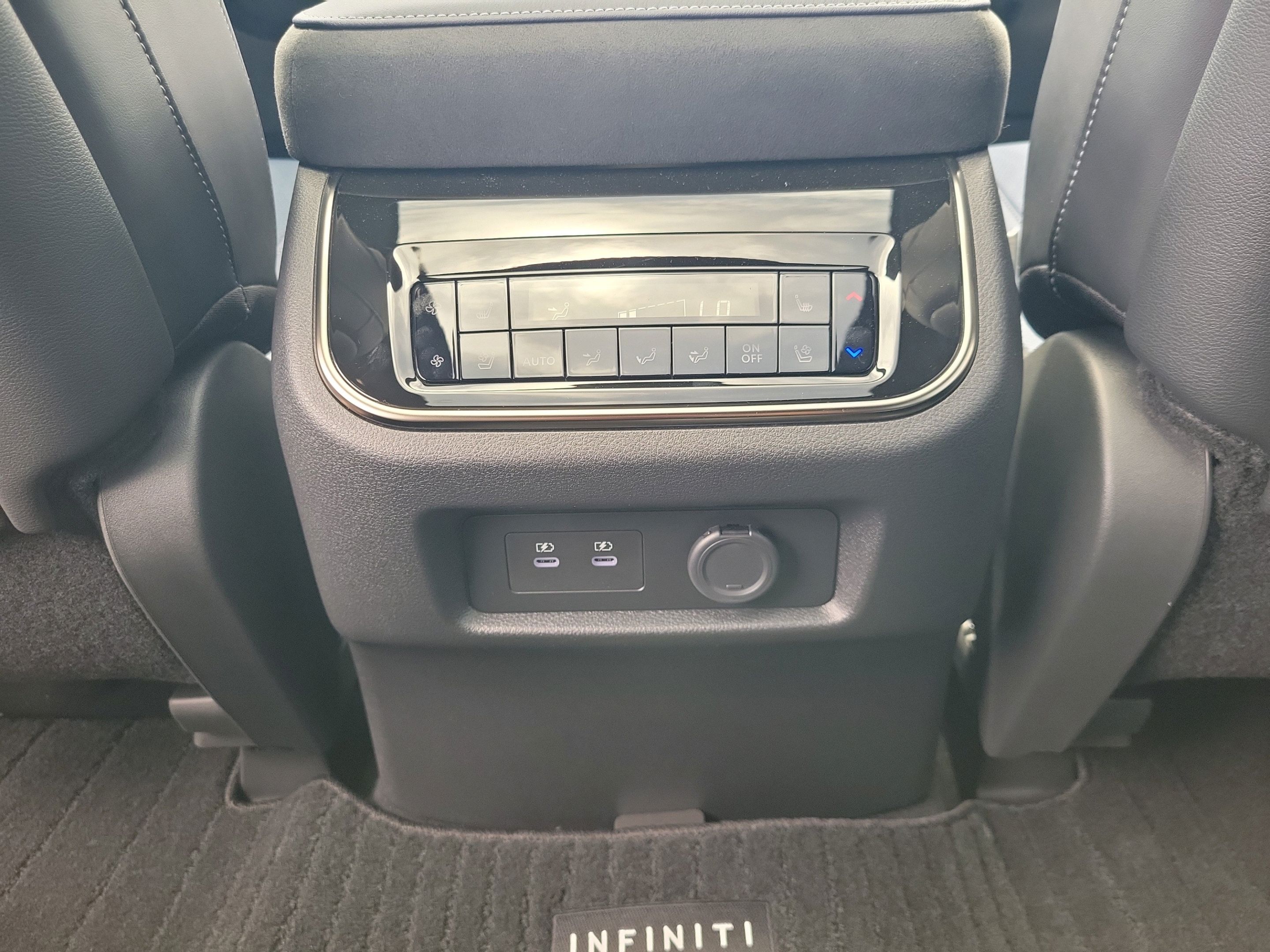 New 2026 INFINITI QX80 4WD image 26