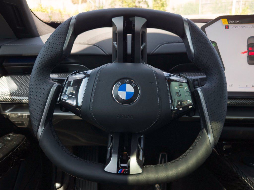 New 2027 BMW 740i w/ M Sport Package RWD image 15