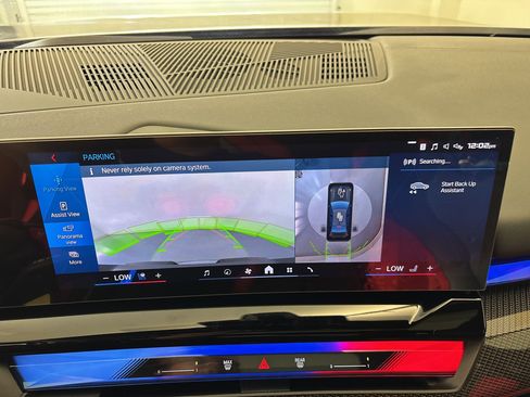 Used 2026 BMW M5 w/ Executive Package image 28