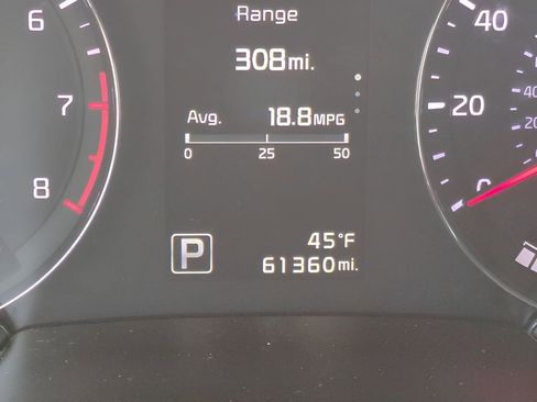 Used 2015 Kia K900 Luxury image 37