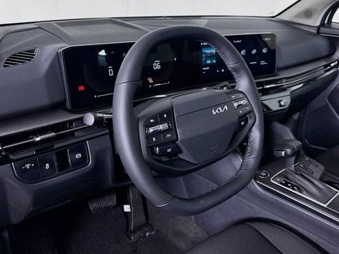 New 2026 Kia Sportage LX AWD/4WD image 11