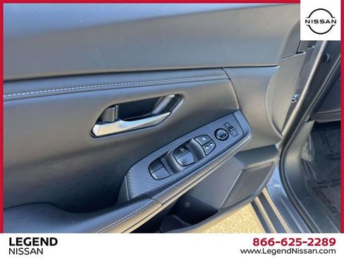 Used 2023 Nissan Sentra SV image 14