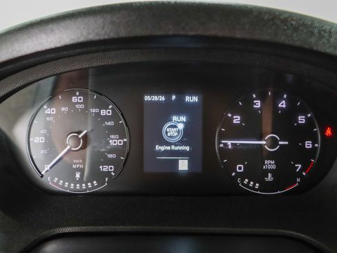 Used 2024 RAM ProMaster 2500 w/ Convenience Group FWD image 15