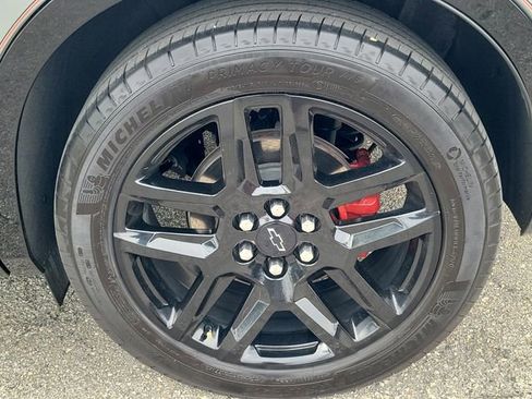 Used 2025 Chevrolet Blazer RS w/ Driver Confidence II Package FWD image 8