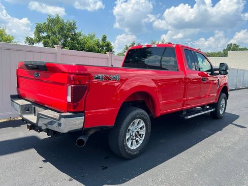 Used 2020 Ford F350 XLT w/ Snow Plow/Camper Package AWD/4WD image 3