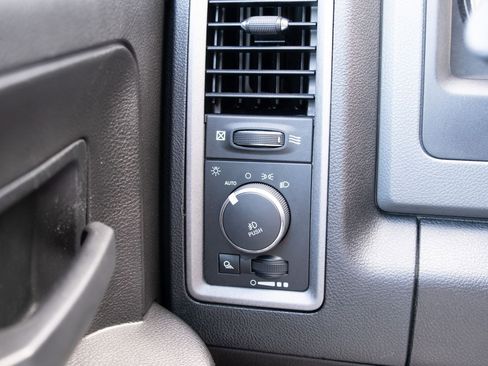 Used 2019 RAM 1500 Express w/ Ignition Orange Sport Package image 10