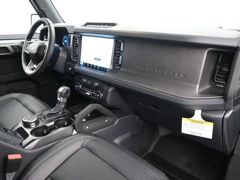 New 2026 Ford Bronco Badlands AWD/4WD image 10