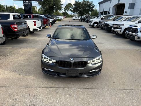 Used 2017 BMW 330i Sedan RWD image 41