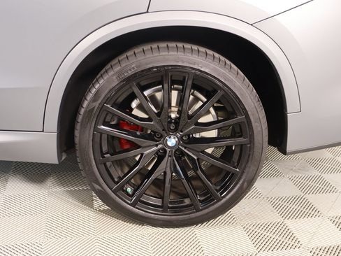 Used 2025 BMW X5 M60i AWD/4WD image 20