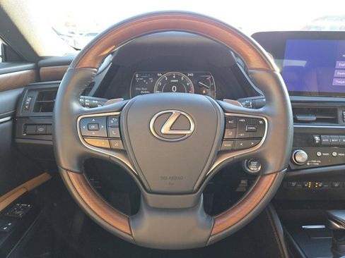 Certified 2023 Lexus ES 350 Luxury image 36