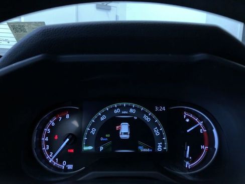 Used 2024 Toyota RAV4 LE image 23