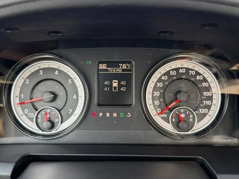 Used 2015 RAM 1500 Express AWD/4WD image 15
