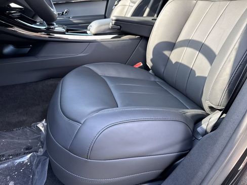 New 2025 Land Rover Range Rover Sport Dynamic SE image 15