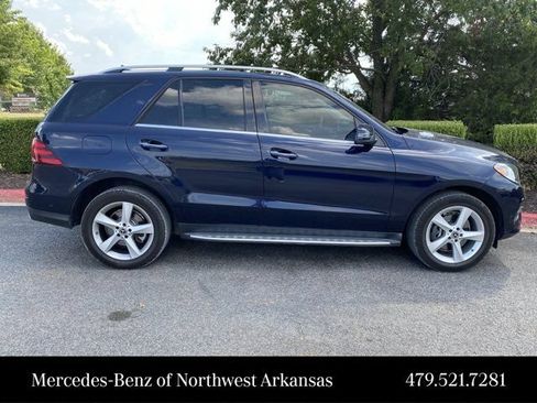 Used 2018 Mercedes-Benz GLE 350 4MATIC image 2