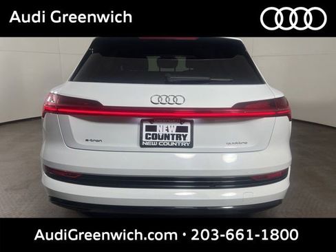 Used 2023 Audi e-tron Premium Plus w/ Premium Plus Package AWD/4WD image 6