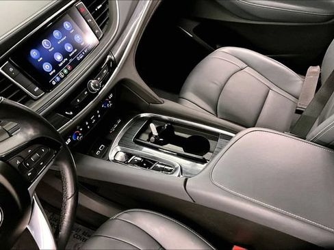 Used 2023 Buick Enclave Essence w/ Trailering Package, 5000 lbs. FWD image 17