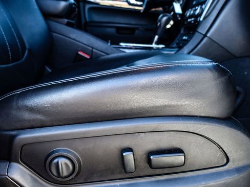 Used 2017 Buick Enclave Premium image 16